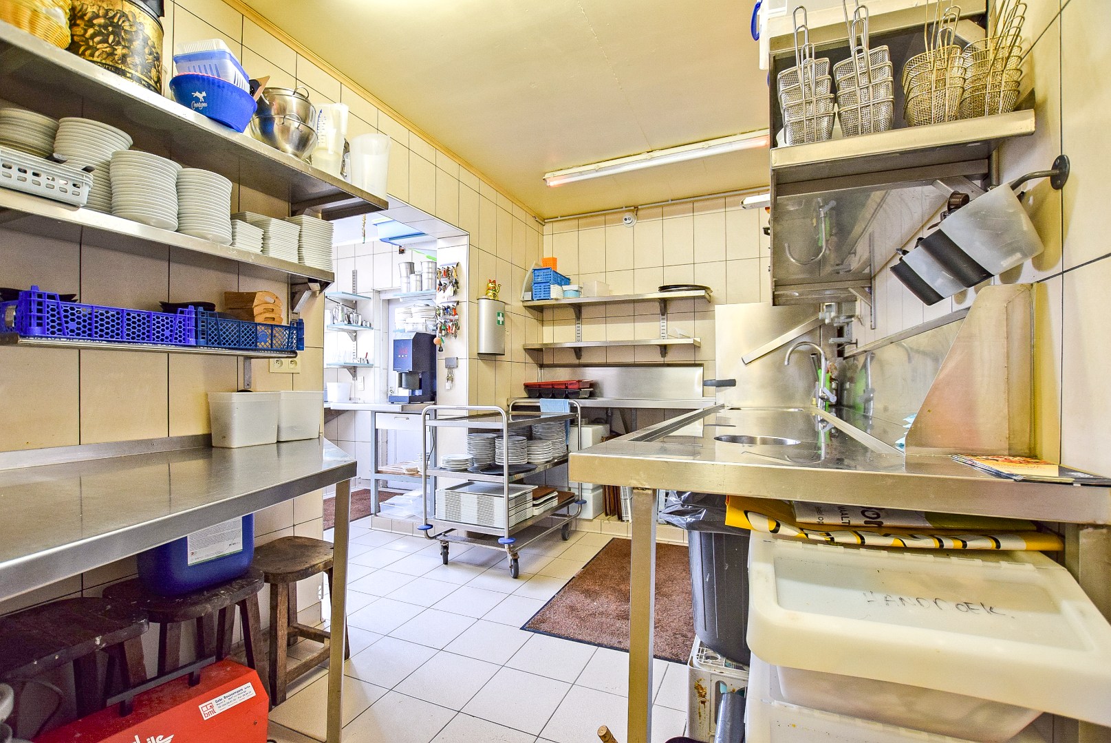 Restaurant met privéwoning en 2 B&amp;B-kamers op 4.370 m² 