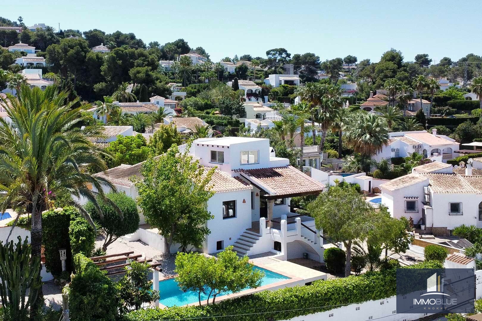 Gerenoveerde villa gelegen in een rustige urbanisatie Tosalet. 