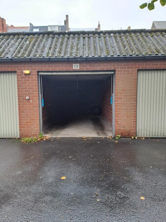 Verhuurd garage box - Brugge