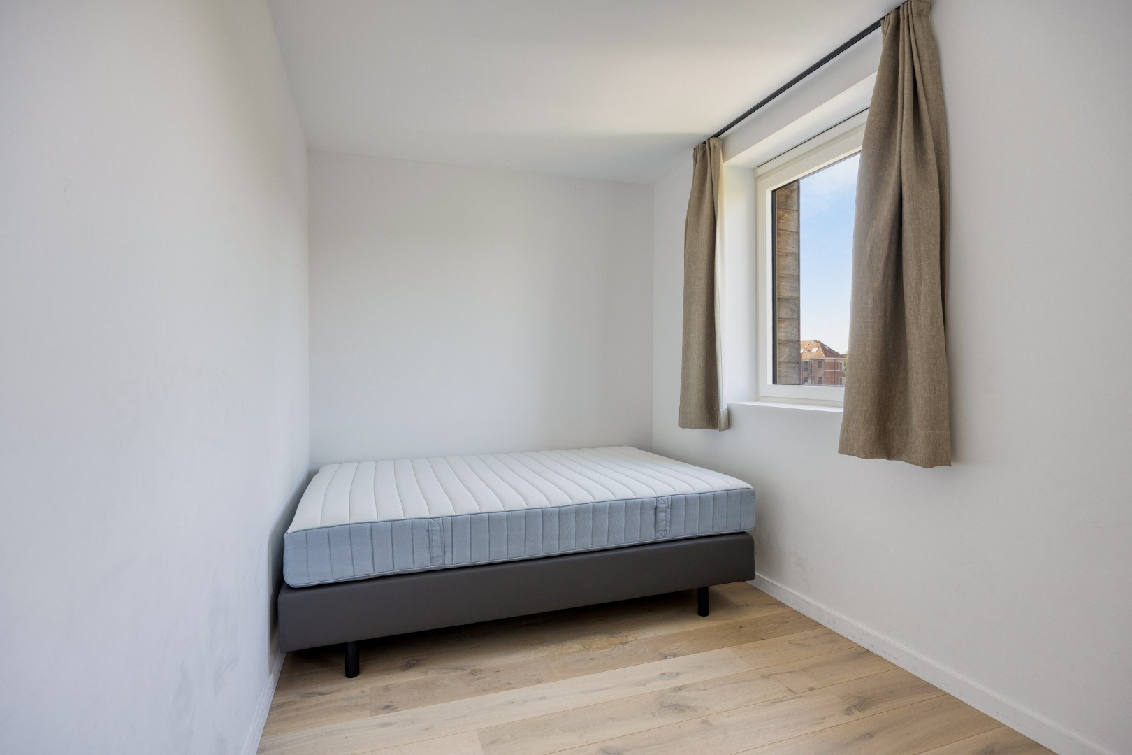 Studentenkamer van 18m² in prachtig gerenoveerde residentie met tuin in Heverlee  - 113 KWH/m 
