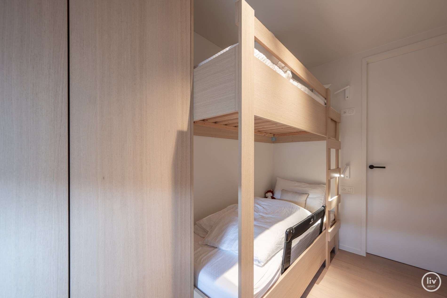 Prachtig gerenoveerd 3 slaapkamerappartement centraal gelegen vlakbij de Lippenslaan te Knokke 