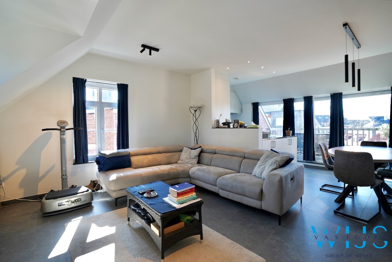 Instapklaar appartement met 2 slaapkamers &amp; terras te ASSENEDE ! 