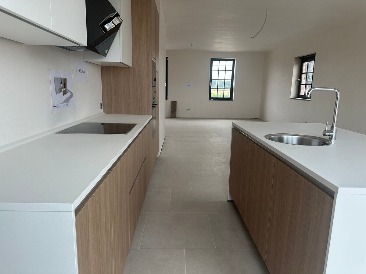 Nieuw duplex appartement met 3 slpks. en terras van 31 m² 