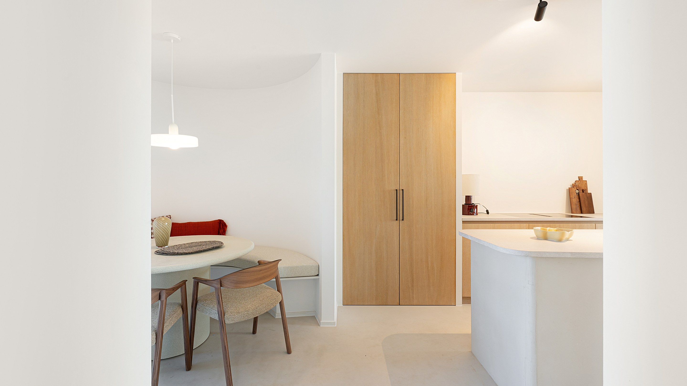 Top afgewerkte nieuwbouwwoning met 4 slaapkamers in het oude Knokke. 