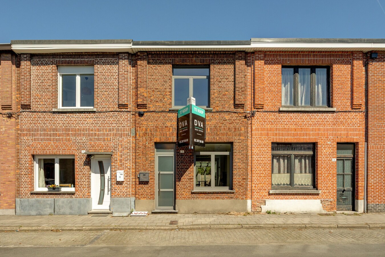 Instapklare ééngezinswoning met 2 slpk en stadstuin! 