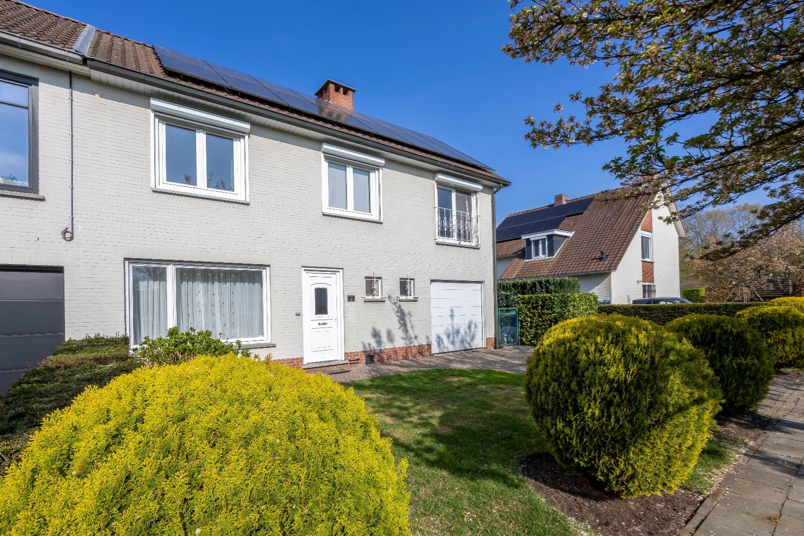 Charmante woning in een rustige gegeerde wijk te Brasschaat 