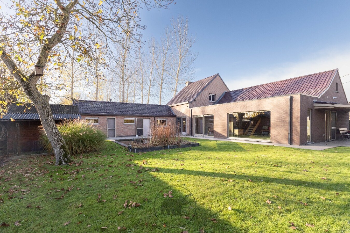 Landelijke woning op ruim perceel 