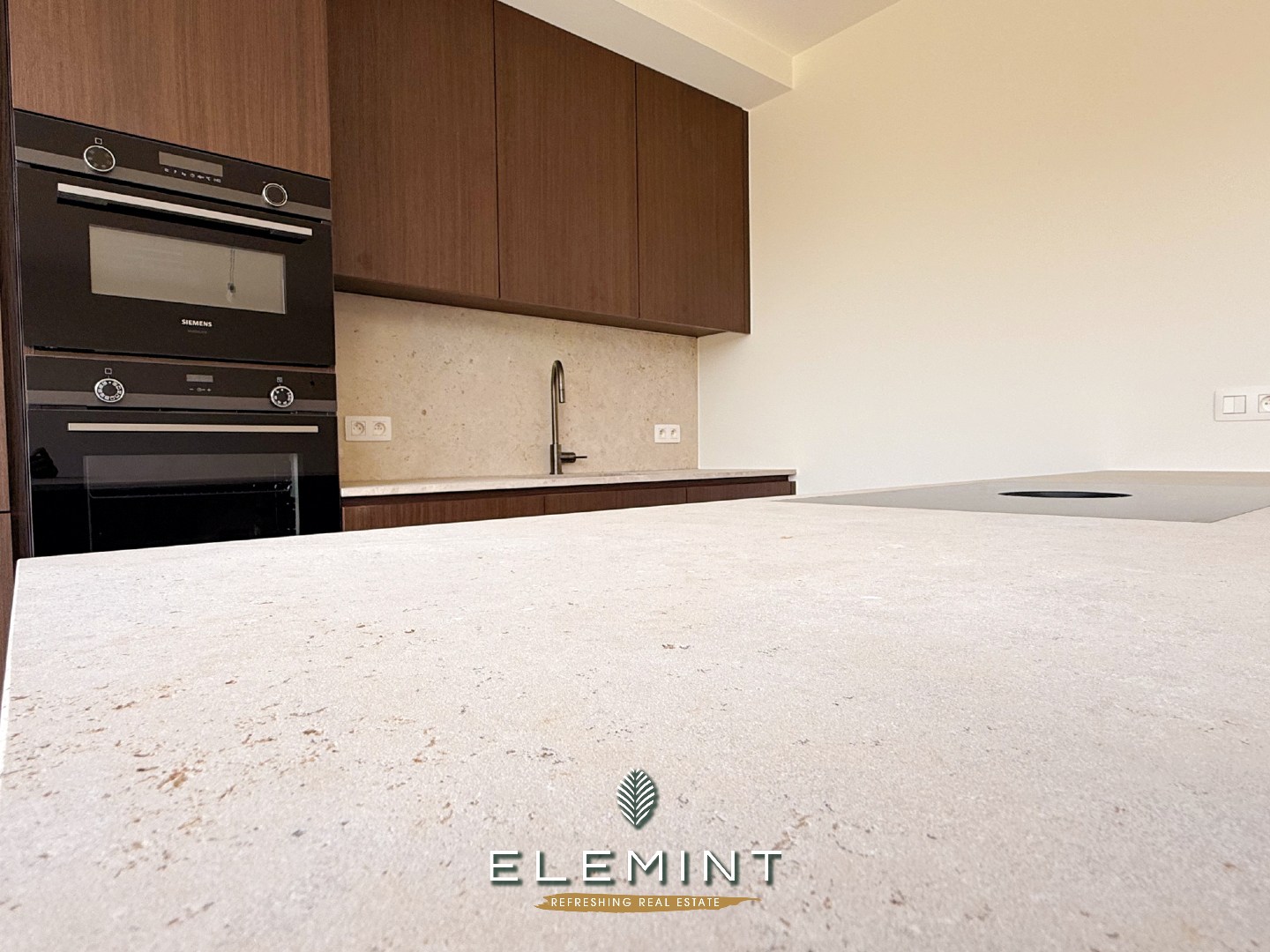 Luxe BEN-woning met 5 slaapkamers op een mooi perceel in rustige doodlopende straat. 