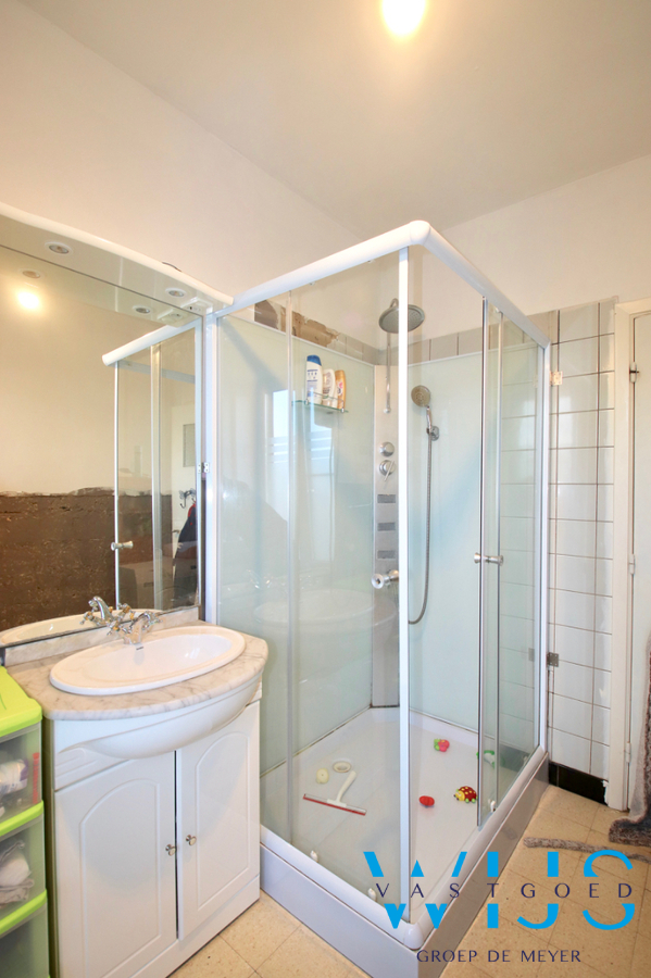 Instapklare bel-étage in HOB te Zelzate ! 