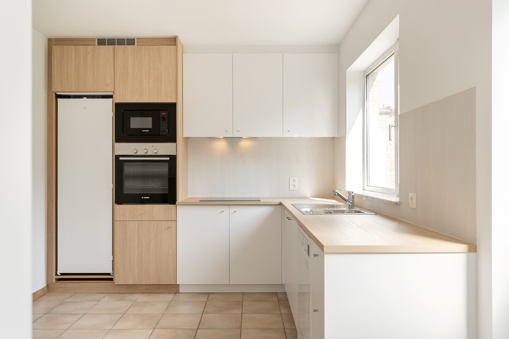 Verzorgde woning met 3 slpk, tuin en garage te Halle 