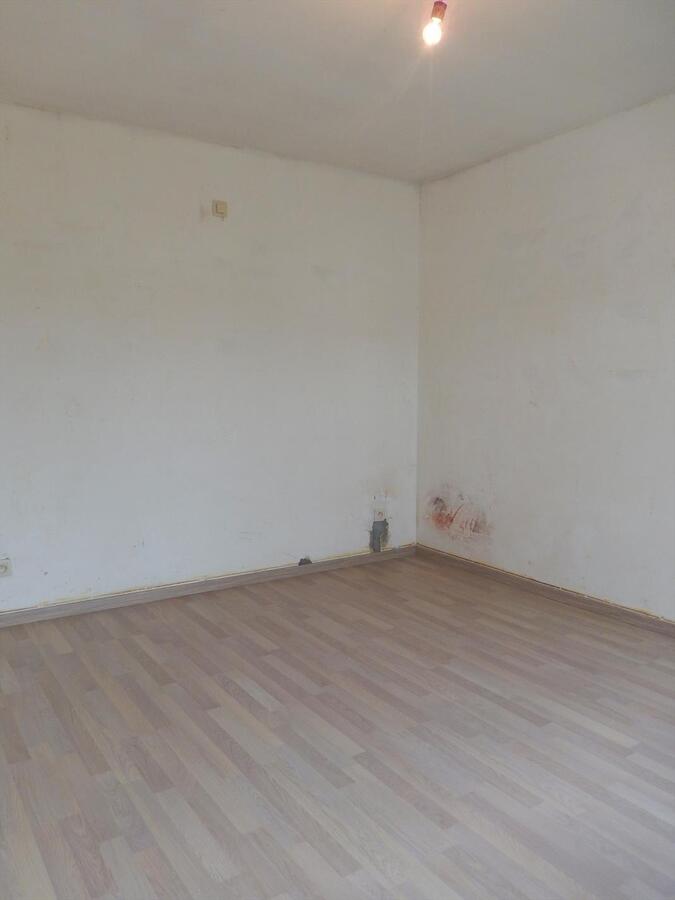 Mooi vernieuwde woning met 4 slaapkamers 