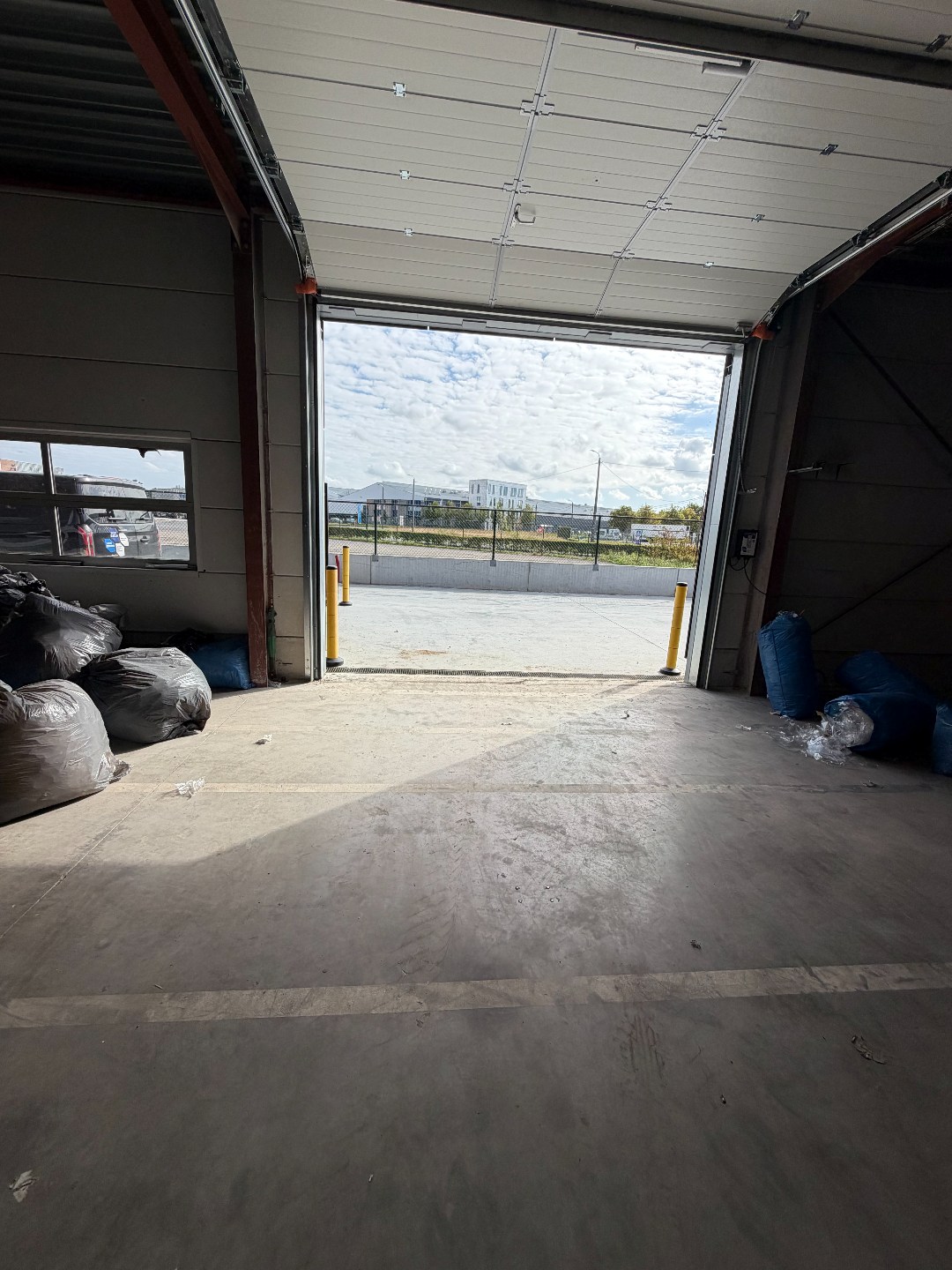 Magazijnen te huur op industriezone Veiling Zuid in Mechelen