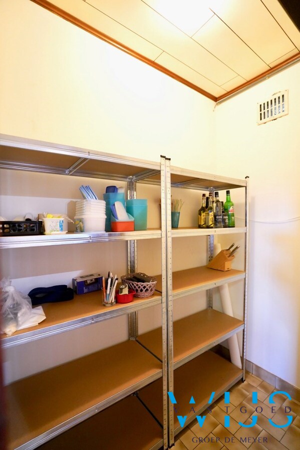 Zeer goed onderhouden woonhuis op 1.165m² te ERTVELDE ! 