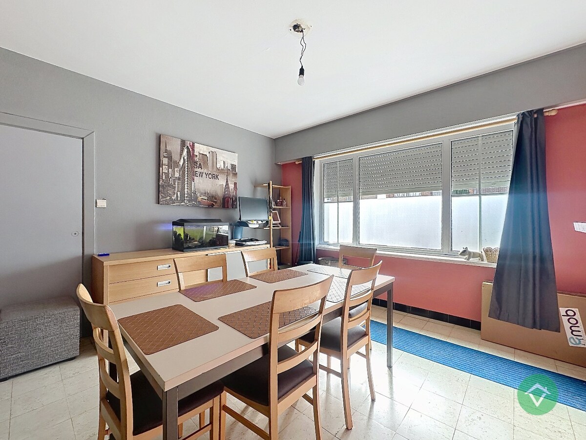 Gezinswoning met 3 slaapkamers en tuin op centrale ligging in Torhout 