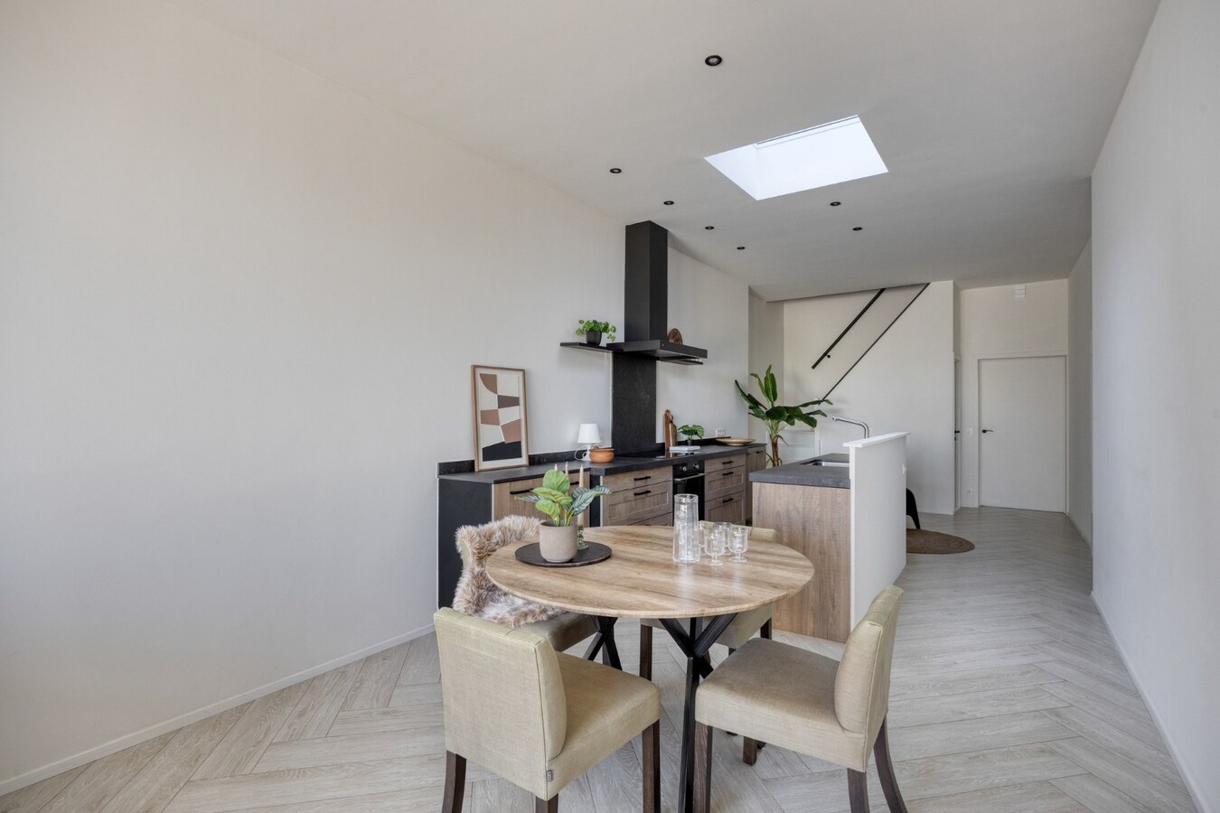 Prachtig volledig gerenoveerde woning met tuin en 3 slaapkamers in Tienen 