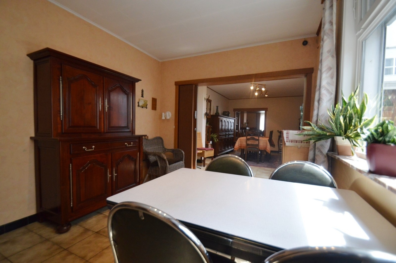 Volumineuze gezinswoning vlakbij het centrum en het strand - Heist 