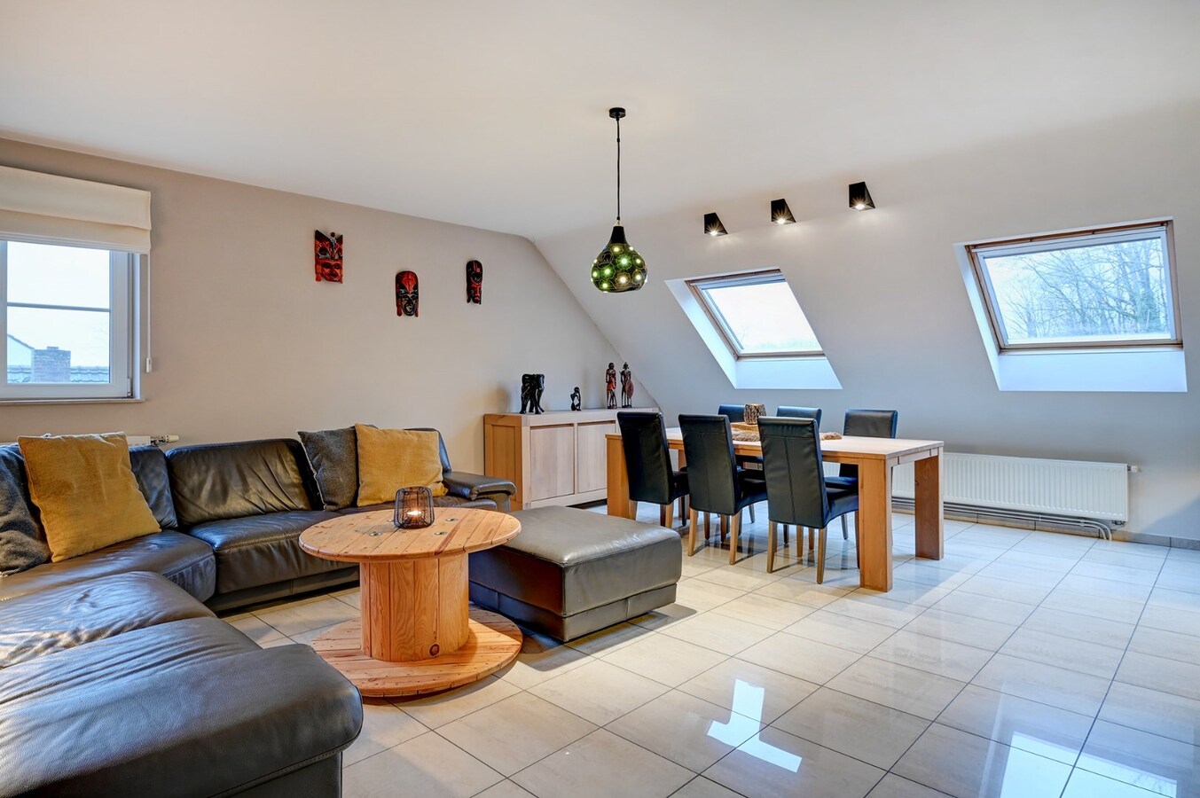 Heel ruim penthouse met privétuintje van 80 m² 