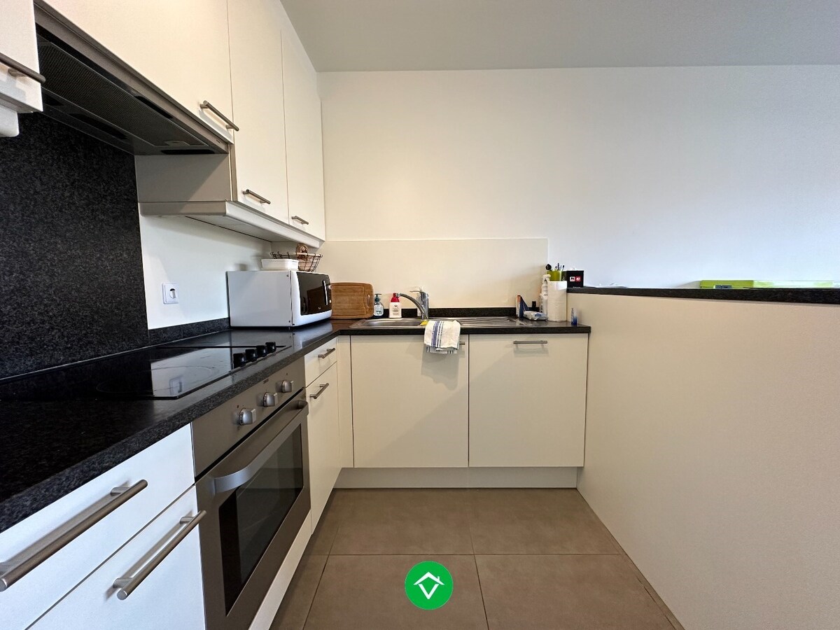 Instapklaar appartement met autostaanplaats te huur in Koekelare 