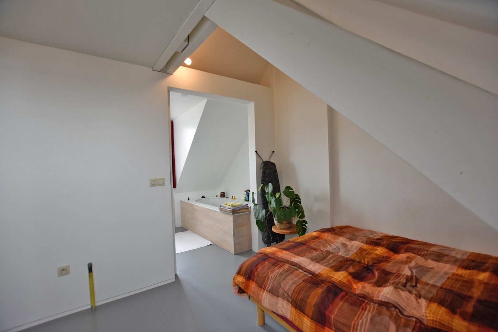 Prachtig dakappartement (loft-stijl) 68 m², gelegen op het Marktplein. 