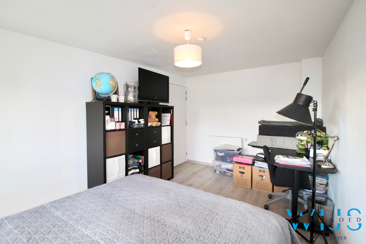 Instapklaar woonhuis met 3 slaapkamers &amp; tuin ! 