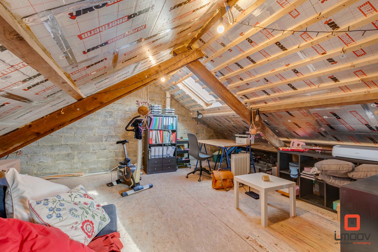 Lichtrijke woning gelegen te Balegem 