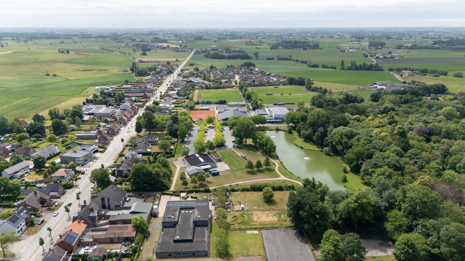 Halfopen nieuwbouwwoning met 3 slaapkamers te Koekelare 