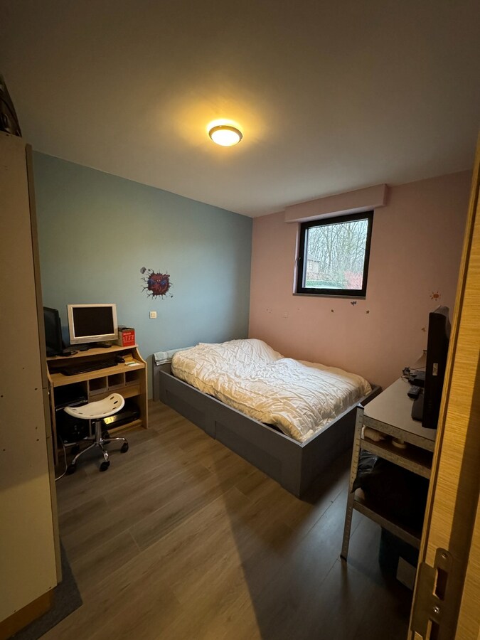 Instapklaar gelijkvloers huis met 2 slaapkamers 