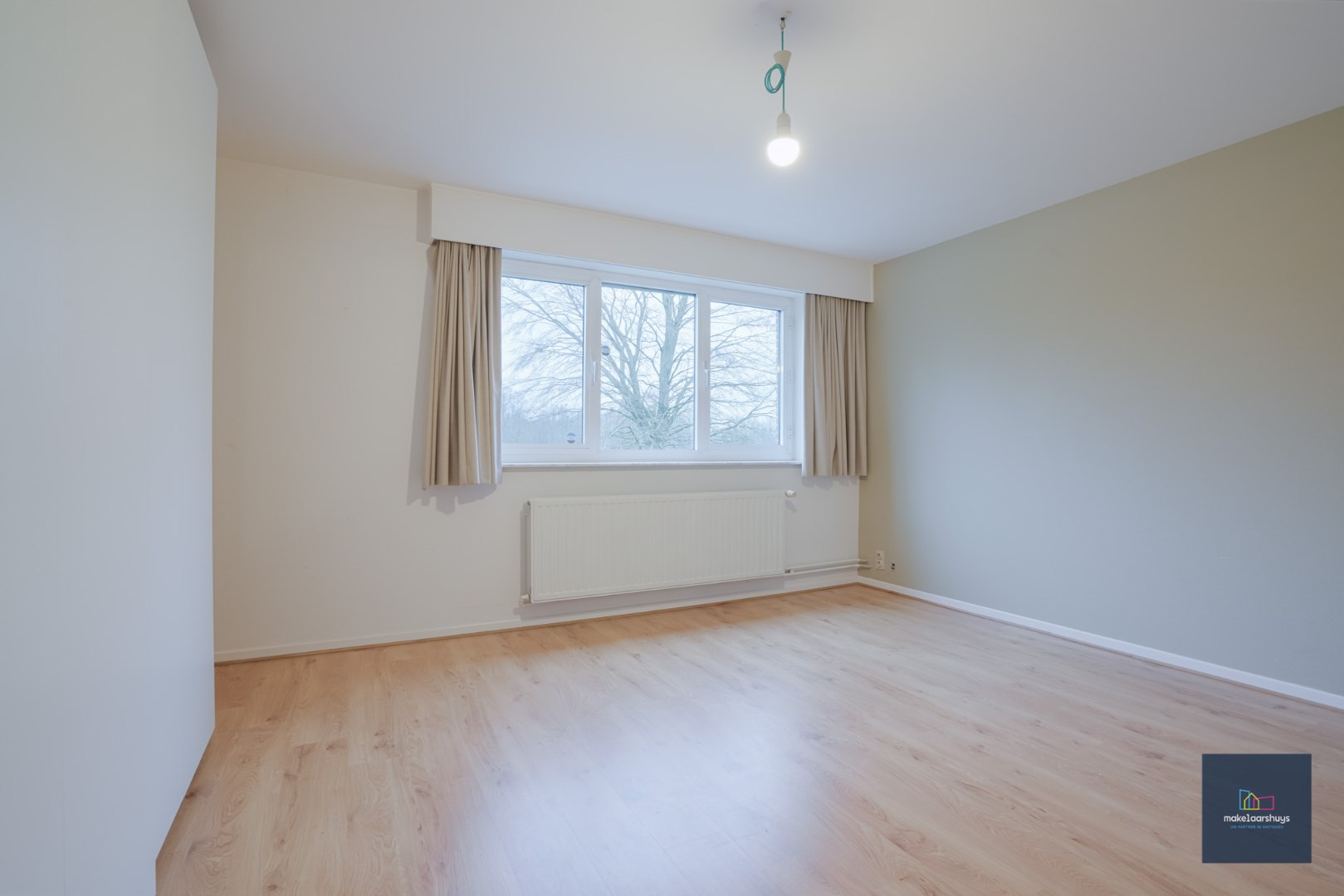 Ruime woning met zicht op het Claeys Bouüaertpark 