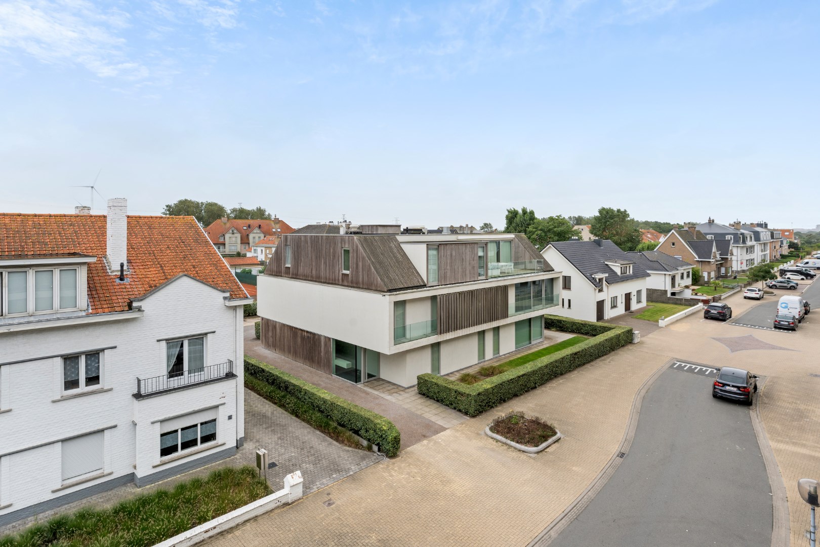 volledig vernieuwd appartement met 2 slaapkamers 