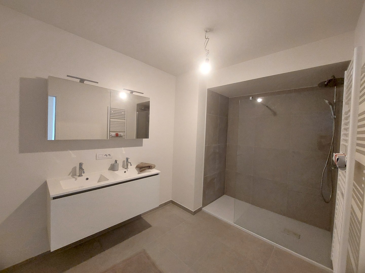 Energiezuinig nieuwbouwappartement op de eerste verdieping met 2 slaapkamers 