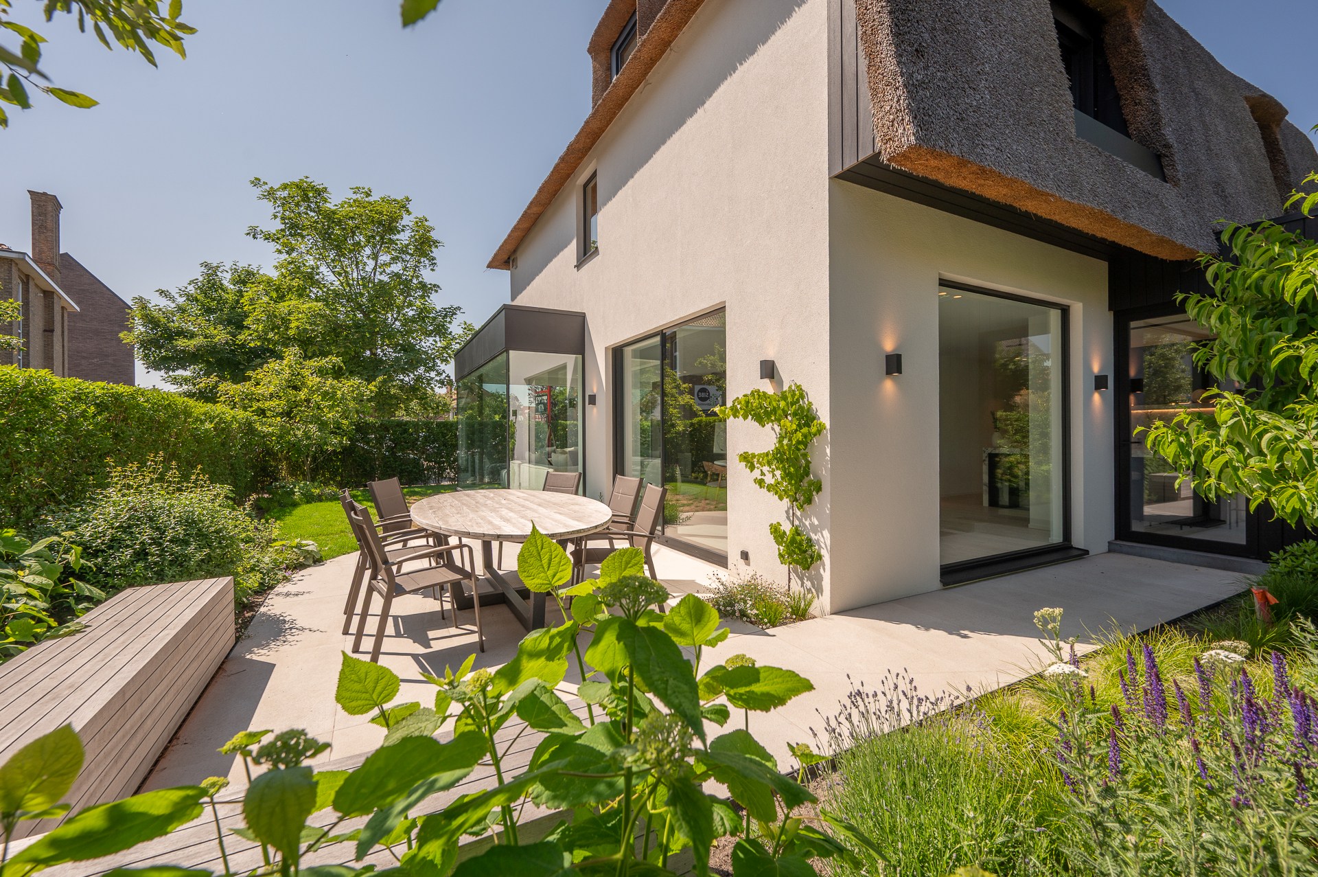 Villa neuve clé en main dans un emplacement de choix calme près du Zegemeer et à distance de marche du centre. 