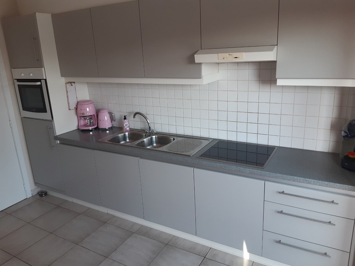 Ruime woning (4 slaapkamers) met garage 