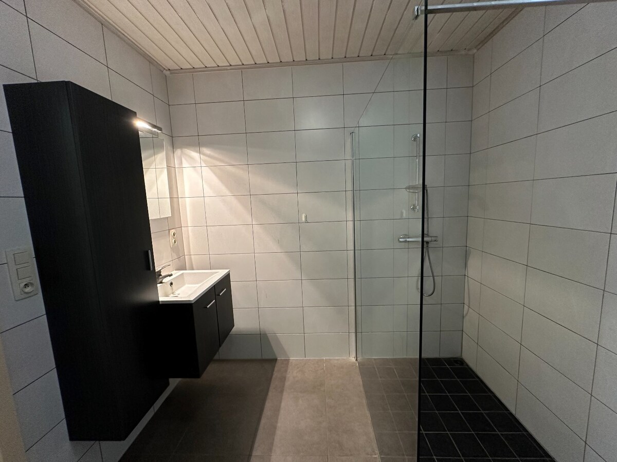 Verrassend ruime woning in het Centrum van vladslo 