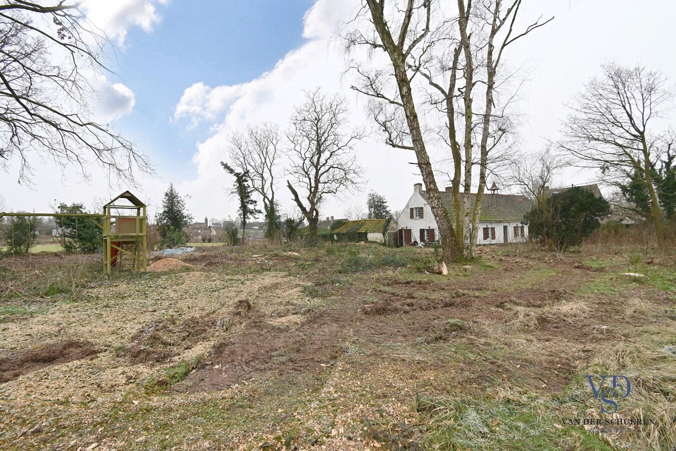 Hoeve op 3963 m² grond. 