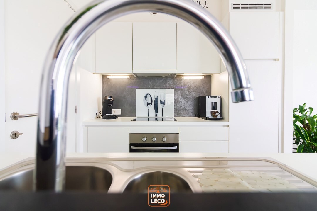 Appartement moderne avec terrasse et parking privé, en face du parc de Mouscron ! 