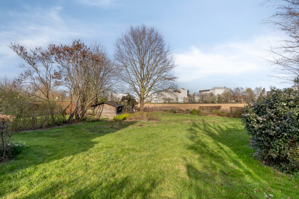 Instapklare half open bebouwing met 4 slaapkamers, tuin en terras in Herent op een perceel van 915m²! – EPC 100 kWh/m² - bewoonbare opp. 177 m² 