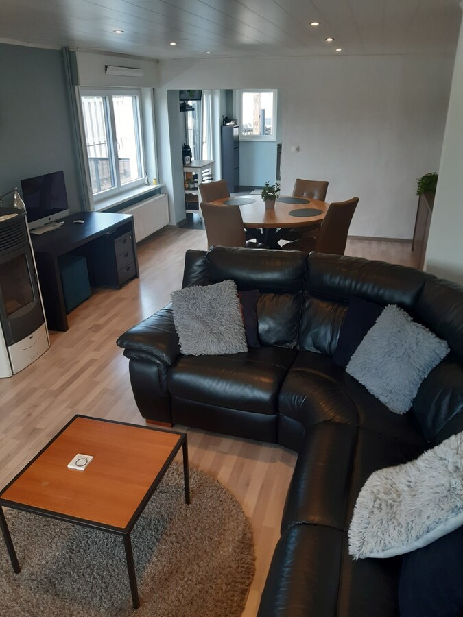 Praktische gezinswoning met leuke tuin. 