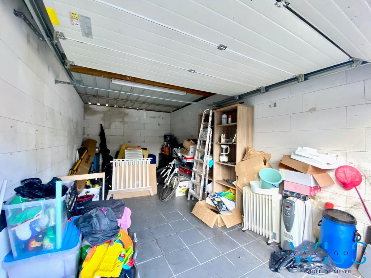 Instapklare gezinswoning te Lembeke ! 