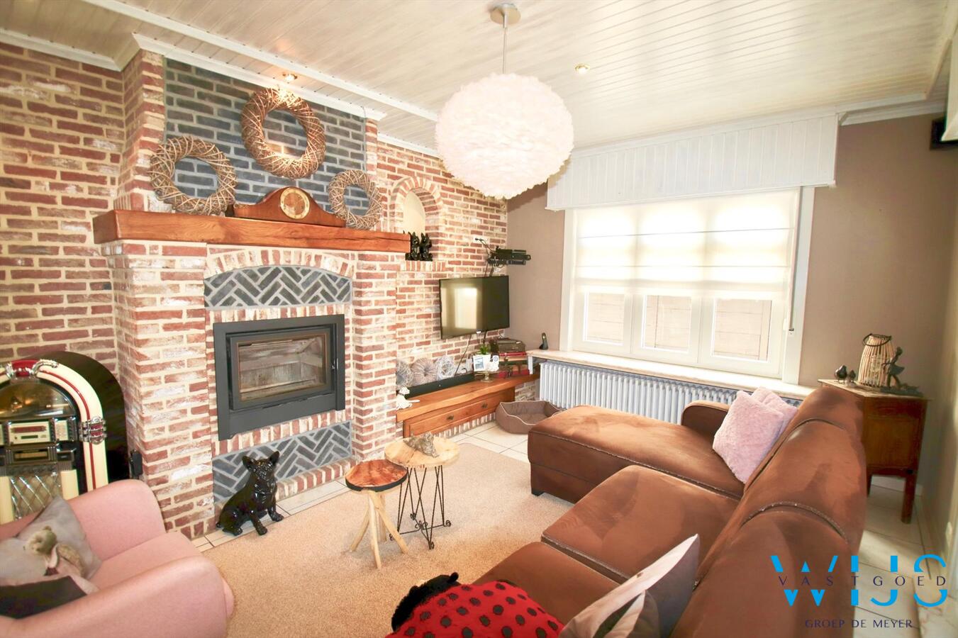 Piekfijn onderhouden en gerenoveerde bungalow te Zelzate! 