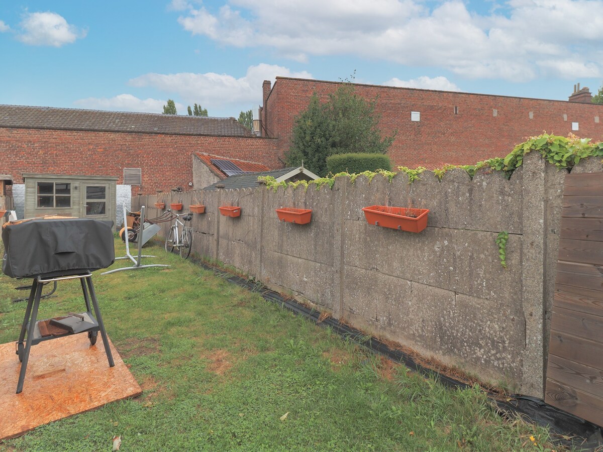 Woning met potentieel te koop in Heule ! 