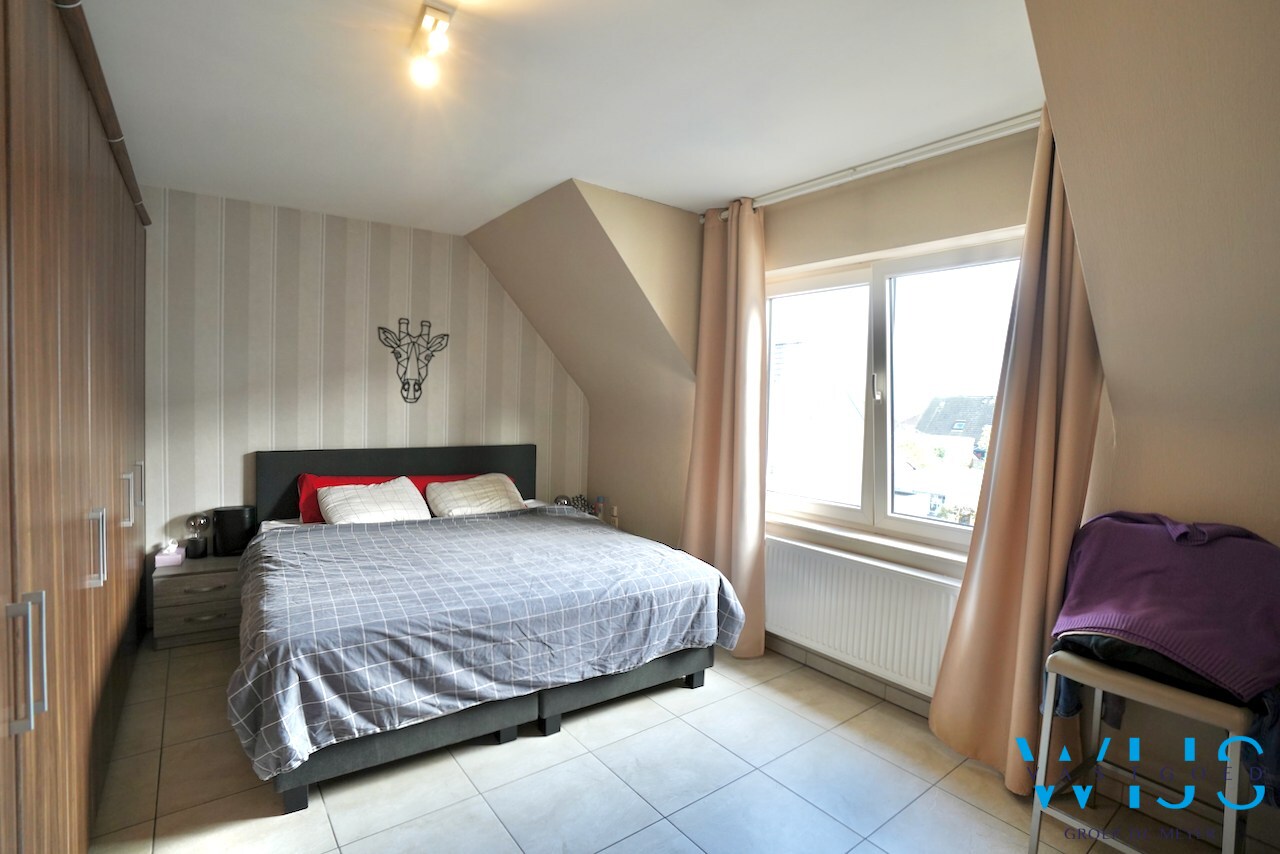 Instapklaar appartement met terras en aparte garage te ERTVELDE ! 