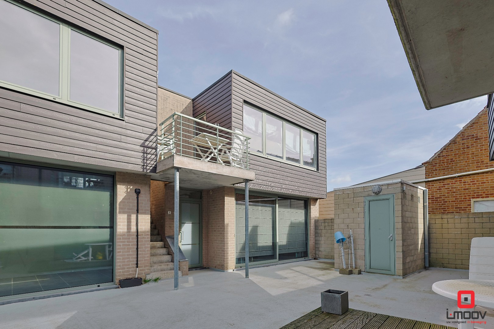 Charmant tweeslaapkamer appartement met terras in rustig woonerf – interessante investering 