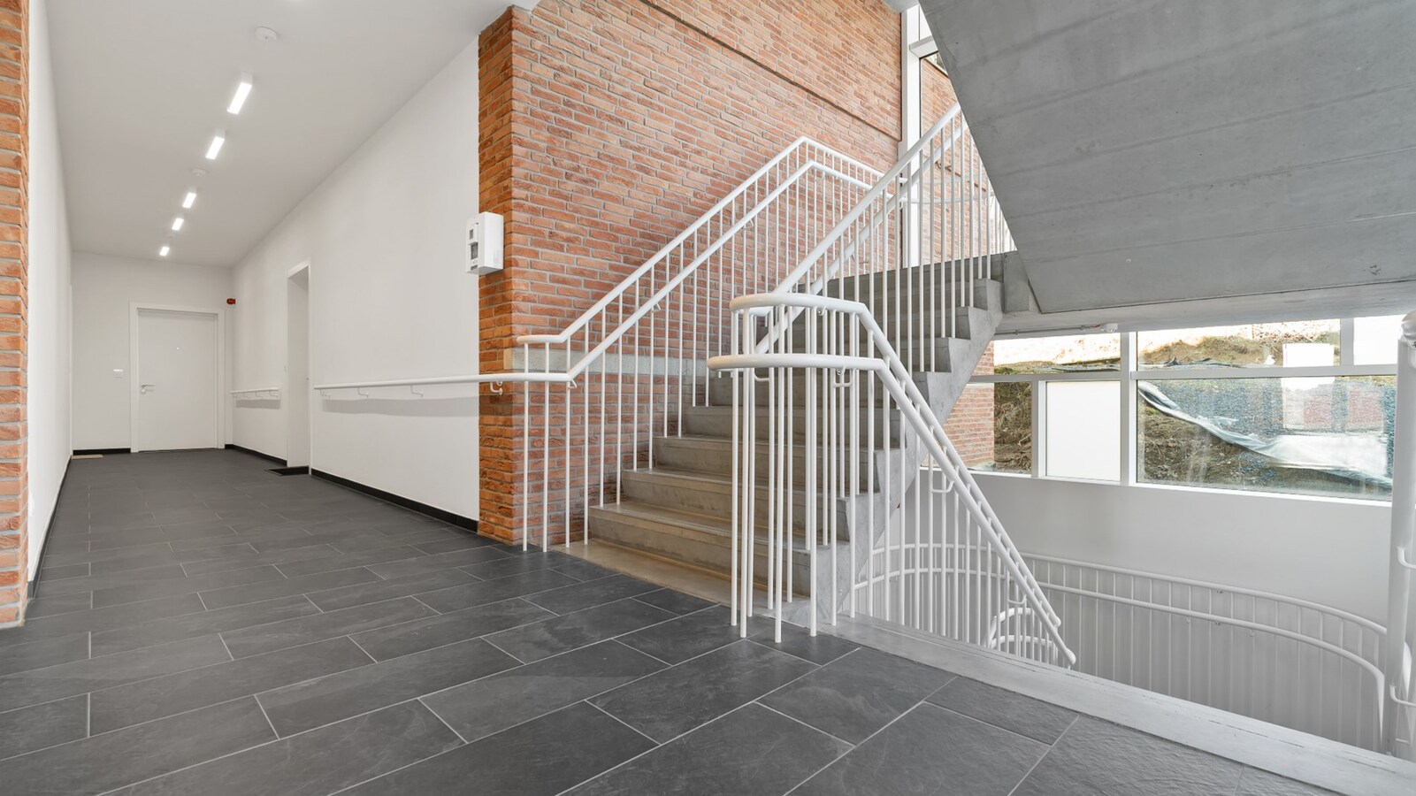 SINT-JORIS-WINGE - Assistentiewoning 82 m2 met 2 slks + terras 