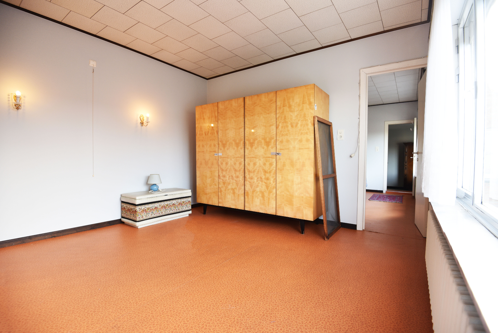 Op te frissen woning met 4 slpks en tuin  te Maldegem Kleit 