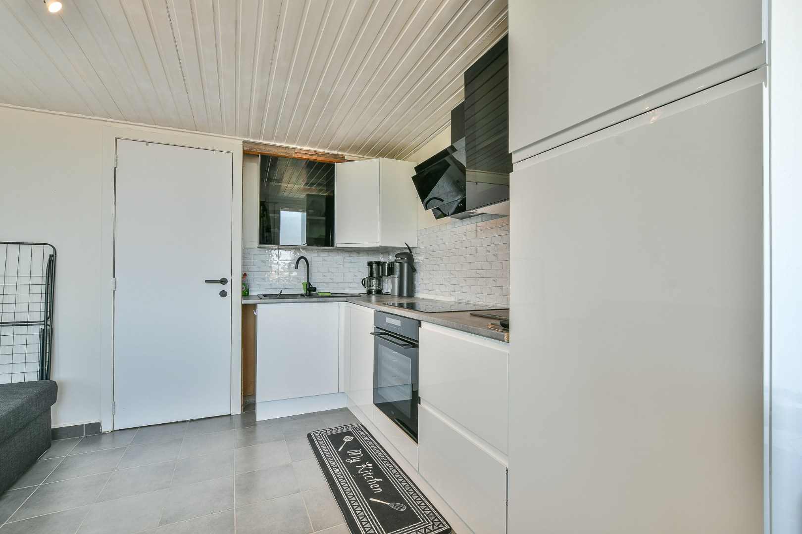 Instapklaar éénslaapkamerappartement met terras in Park Atlantis te De Haan 