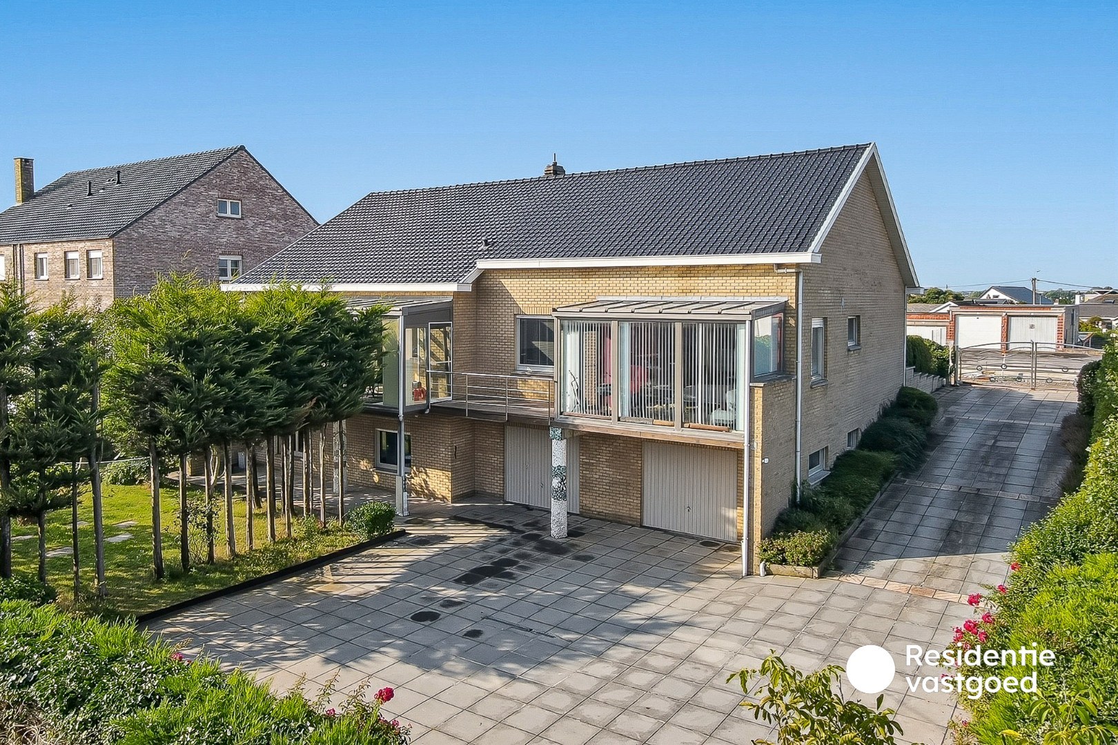 Ruime villa op topligging op wandelafstand van het strand 