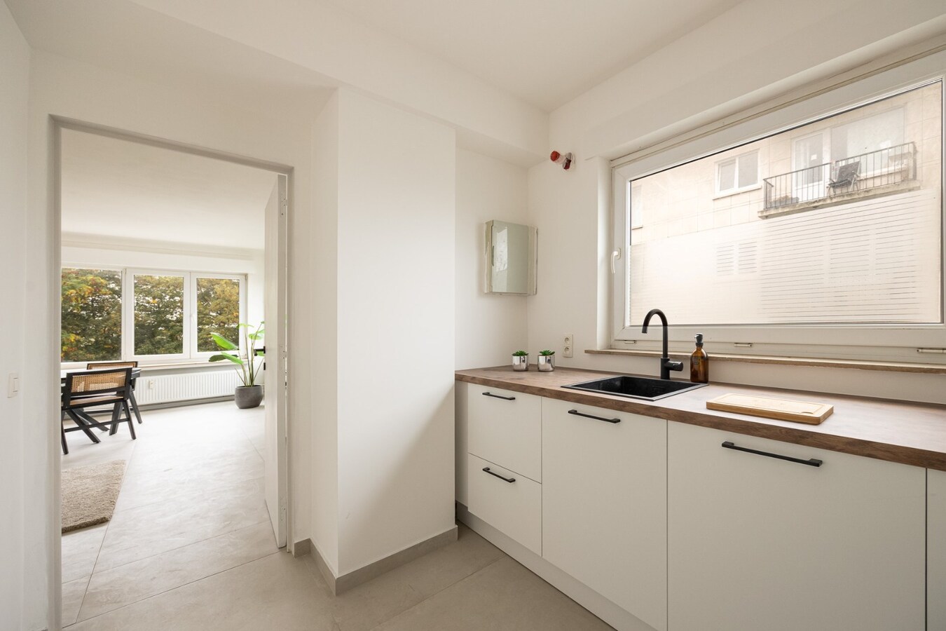 Gerenoveerd appt met 3 slpk te Berchem! 