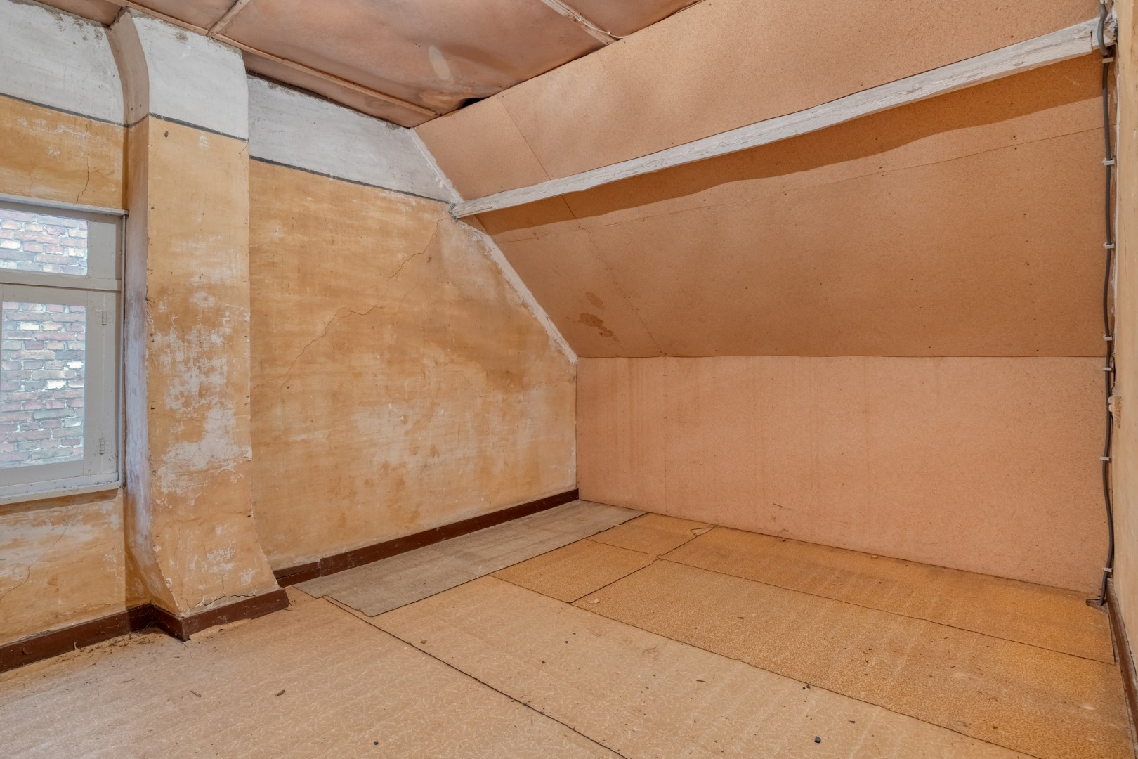 Charmante stadswoning met 5 slpk. in centrum Geel 