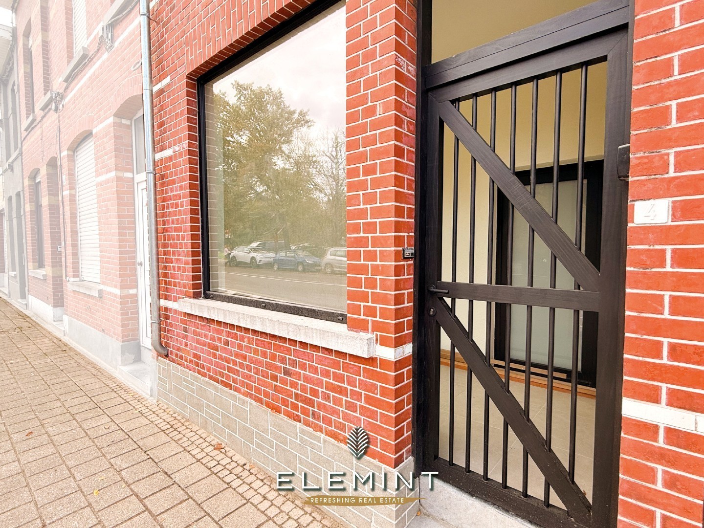 Instapklaar &amp; energiezuinig wonen met warmtepomp en fietsenberging in Kortrijk 