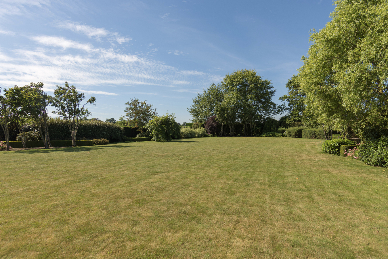 Ruime bemeubelde villa op residentiële ligging te Drongen (Baarle) 